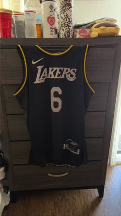 Lakers Jersey select series