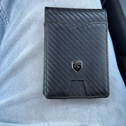 GSOIAX Mens Slim Wallet Genuine Leather Carbon Fiber Carbon Black Green for Men