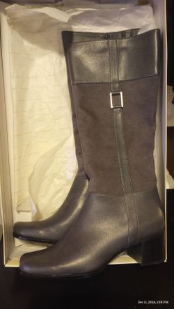 Liz Claiborne Boots