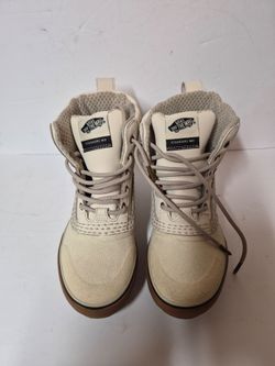 Vans Standard Mid High-Top Boots
