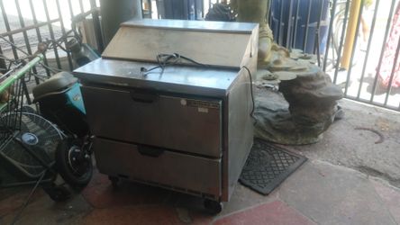 Prep table salad sandwich refrigerator 36" BEVERAGE AIR