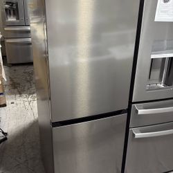 Sharp Bottom Freezer Refrigerator 24 Inches Wide