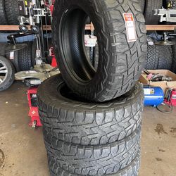 LT 295/65R20 OPEN COUNTRY TOYO R/T full tires set 