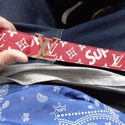 Supreme Louis Vuitton Collab Belt