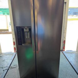 LG SIDE BY SIDE REFRIGERATOR (NO WATER/NO ICE) 