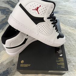 BRAND NEW Nike Jordan Men Size 10 pick up in palatine $85