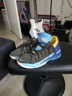 Nike  Lebron James 18 