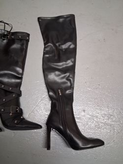 thigh high boots of war