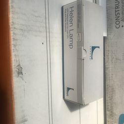 Linear LED light bulb 