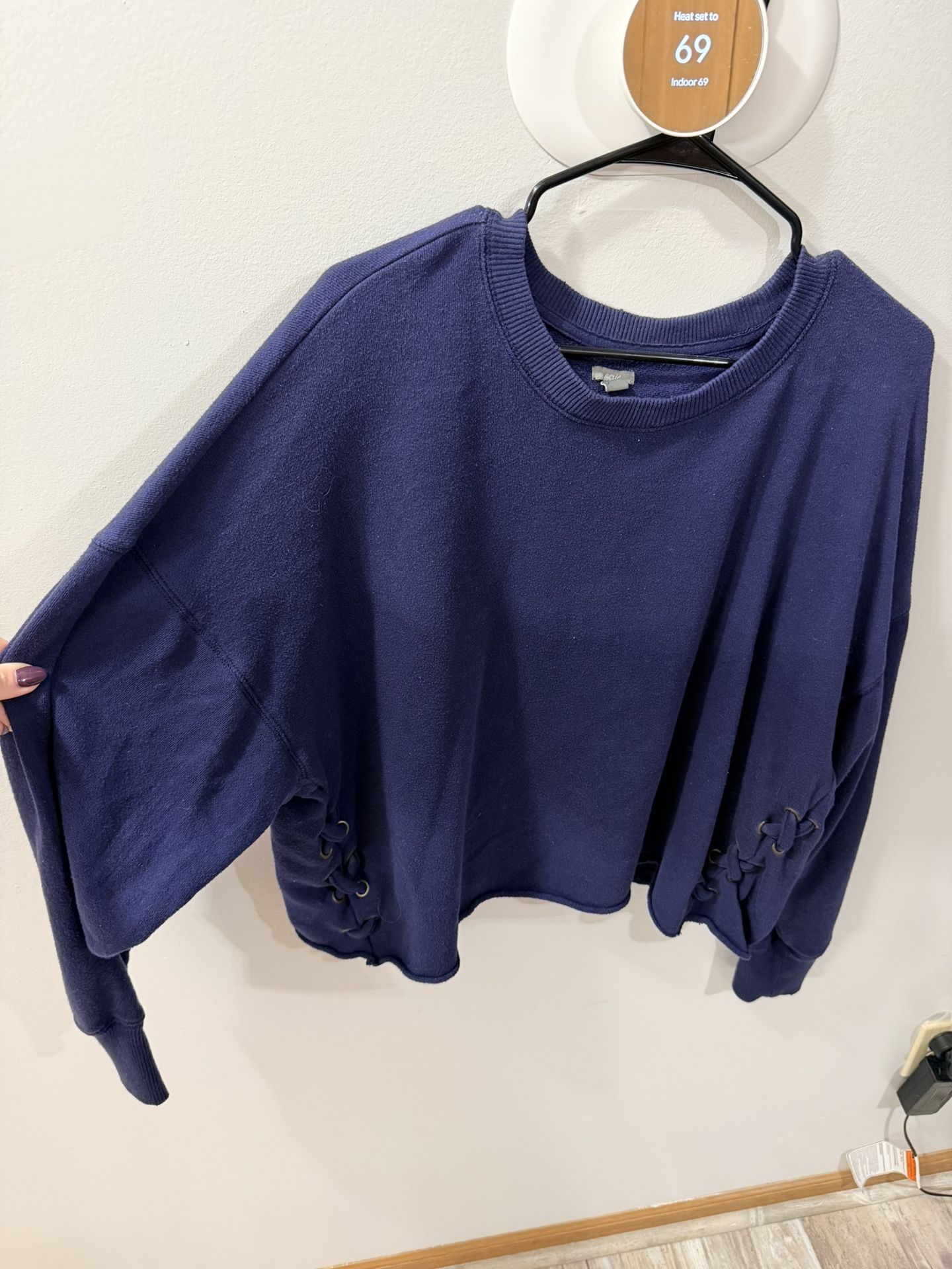 Aerie cropped Sweater