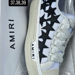 Amiri lowtops