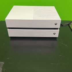 Xbox One S All Digital 