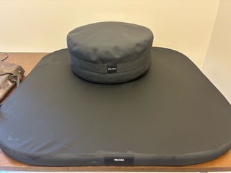 Walden Meditation Cushion Zafu and Zabuton