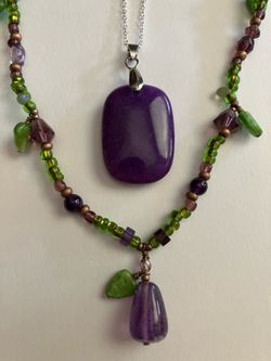 2 x Necklace Lot - Glass Beaded Flower Theme + Purple Stone Charm Pendant - Jewelry Set