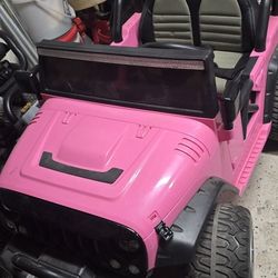 Pink Jeep 