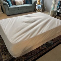 Full Mattress/box Spring 