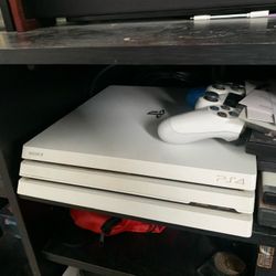 PS4 Pro 