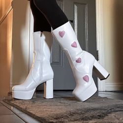 LAMODA White GoGo Boots Platform Calf - Game of Love Hearts