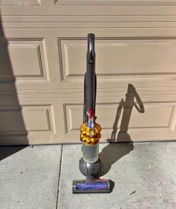 Dyson vacuum cleaner