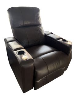 Mathis Brother Leather Recliner