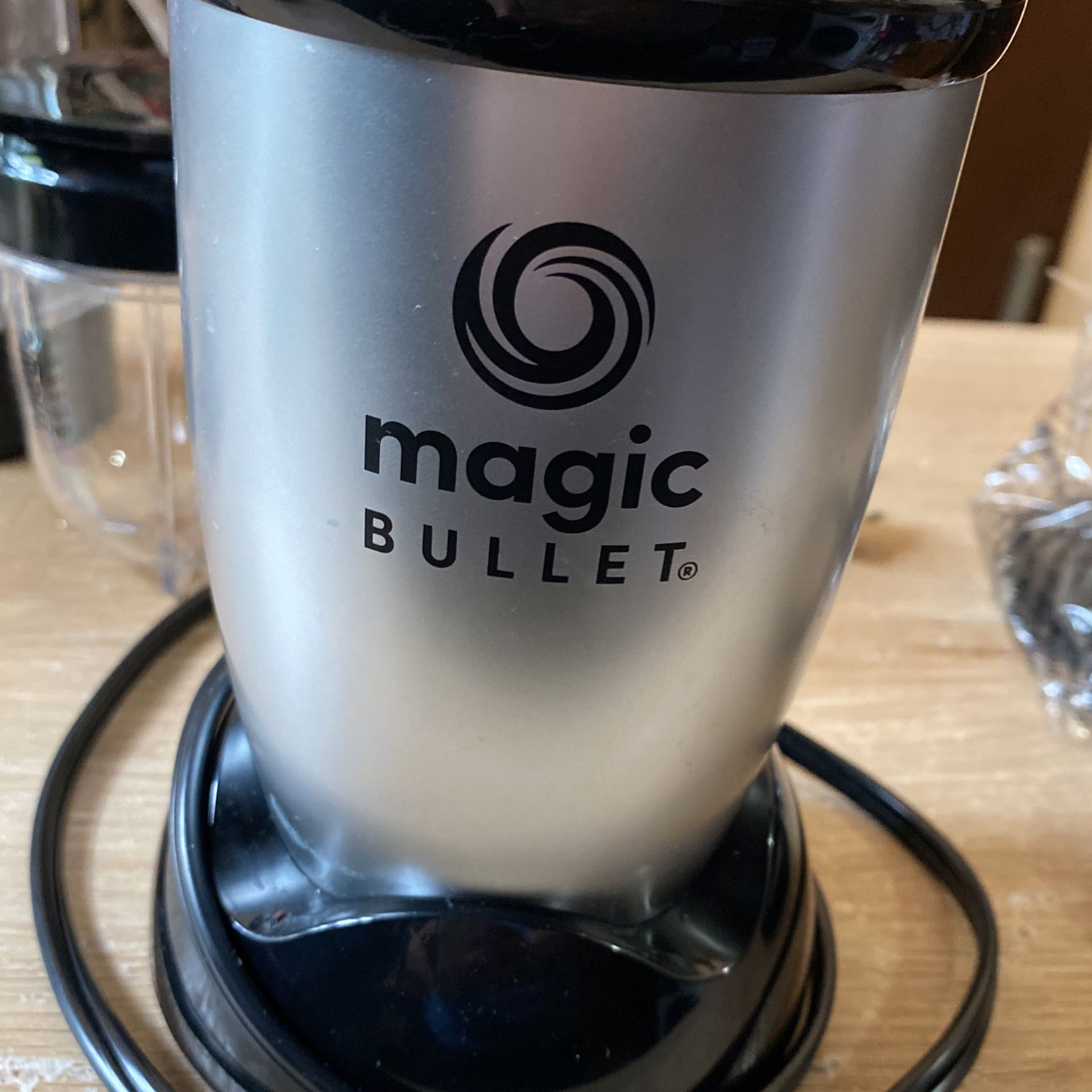 Magic Bullet Blender (pending)