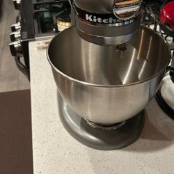 Kitchen Aid Mixer