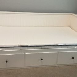 Daybed