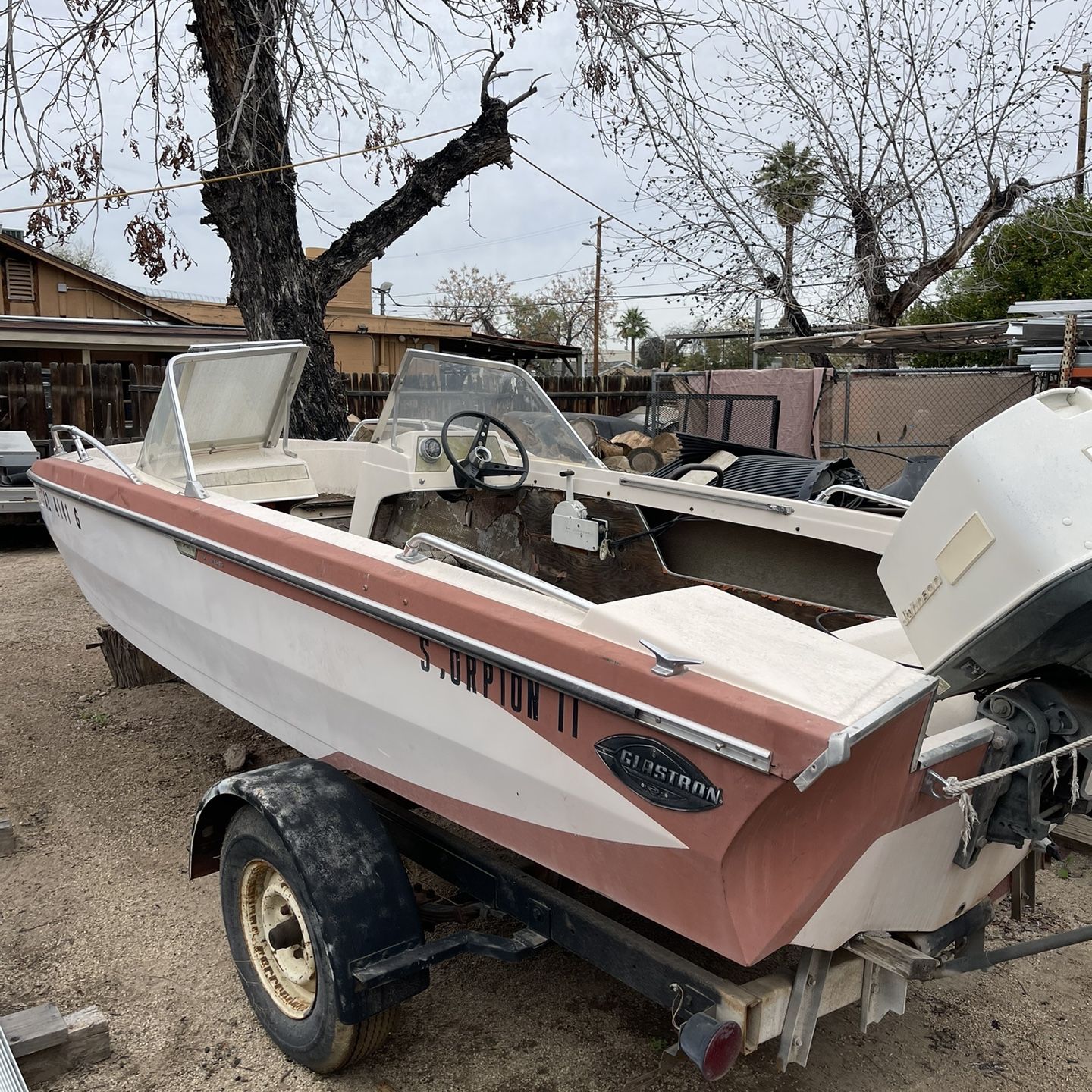 “FREE” 16’ Glastron Tri-hull W/ Moter&trailer