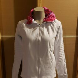 DIY spider gwen jacket.