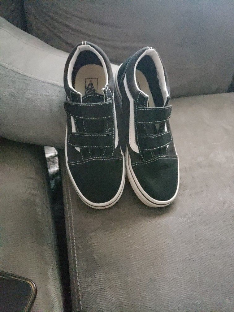 Vans Size 4