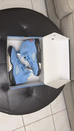 Jordan 5 UNC