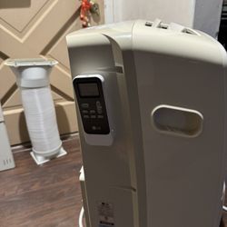 LG portable AC unit 8000 BTUs 