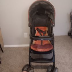 Stroller 