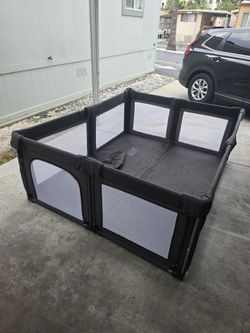 Play pen