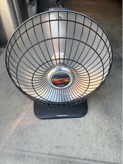 Presto’s HeatDish Plus Tilt parabolic electric heater