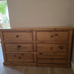 Dresser 64" x 17"D x 35"Tall