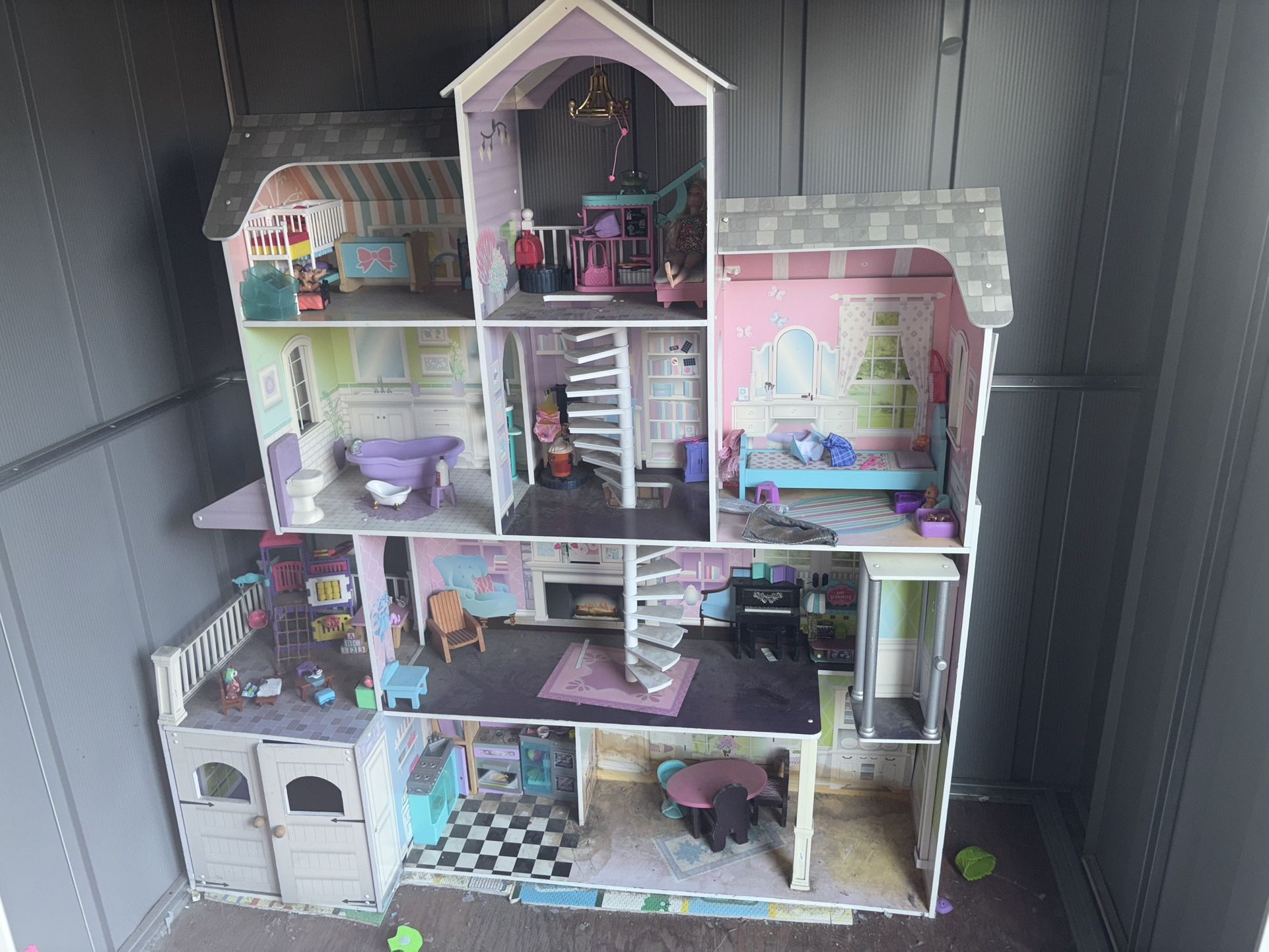 Doll House