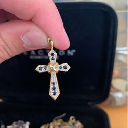 Cross Pendent 