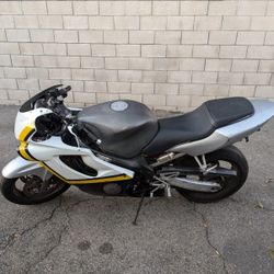 2001 Honda CBR600  F4