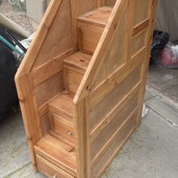 Wood stairs for bunk bed