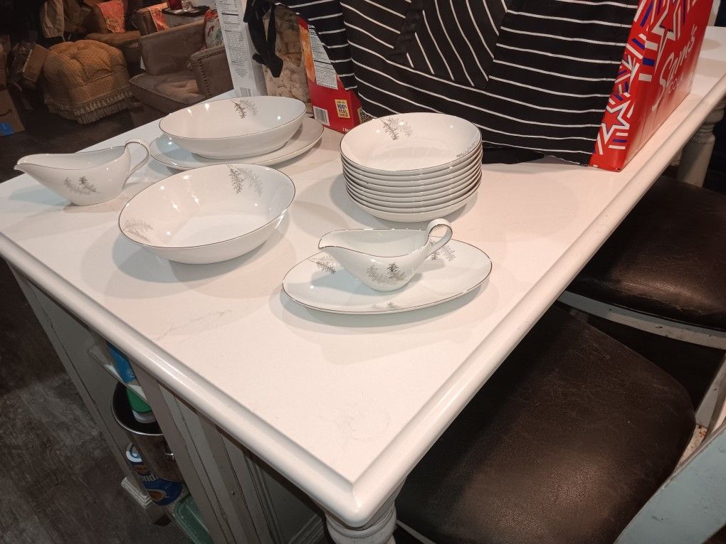 Fukagawa Arita Fine China Pattern # 714