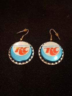 RC cola bottle cap earrings! Vintage and antique. Bottle cap is 1.25 in diameter. Each earring is 2 in long.