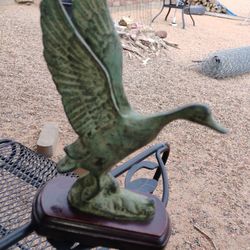 IRON DUCK STATUE