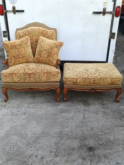 Ethan Allen ~ French Provential Louis Bergere Armchair & Ottoman