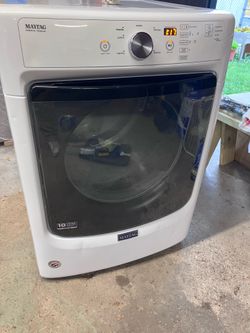 Maytag Electric Dryer (NOT GAS)