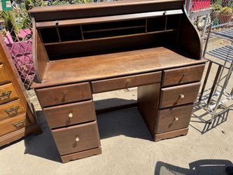 Wooden Roll Top Desk with Drawers $60