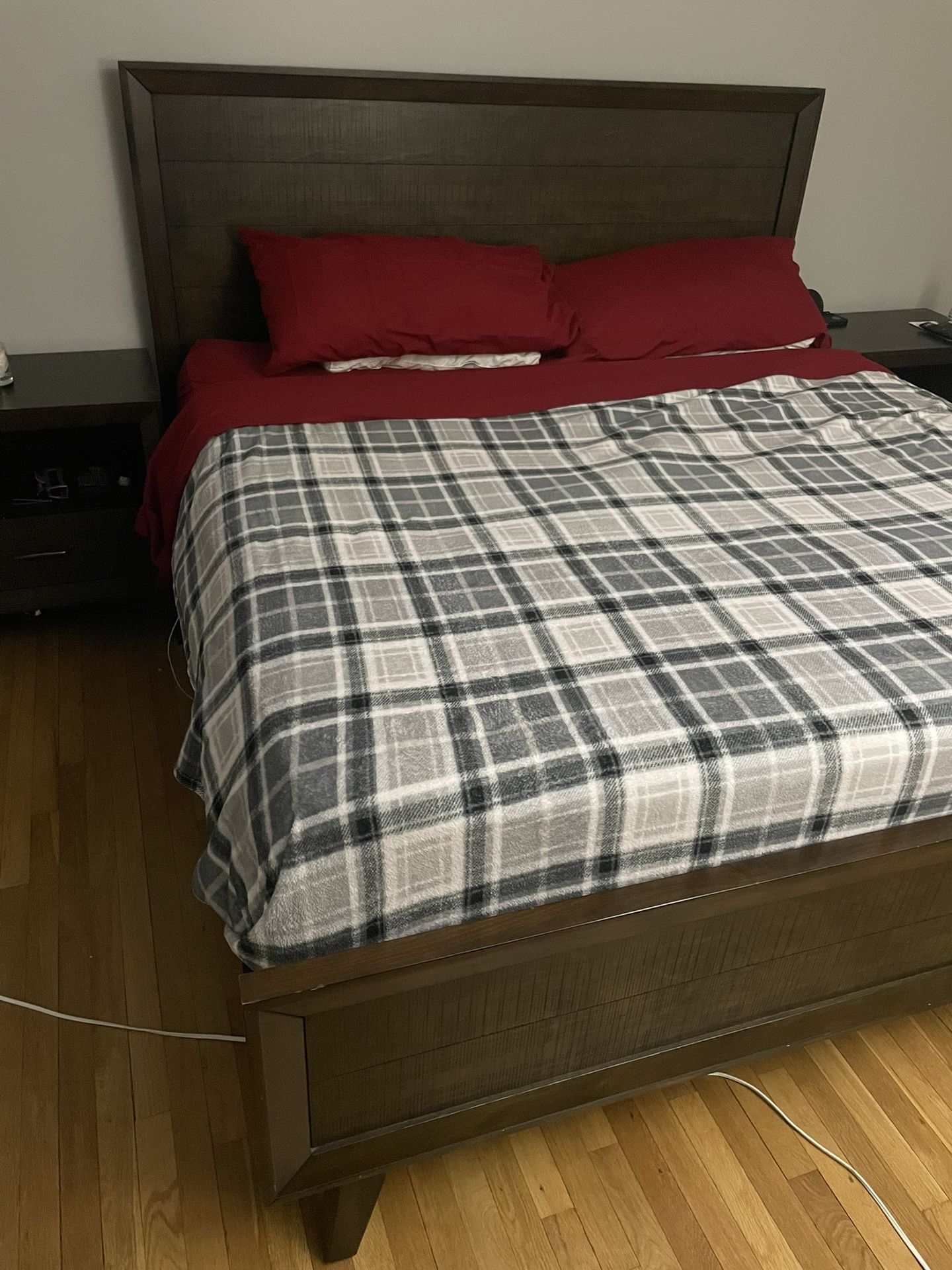 KING Headboard, Frame AND 2 Nightstands 130 OBO !! for Sale in Meriden