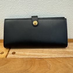 Versace La Medusa Long Wallet in Black Calf Leather Brand new with COA