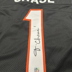 Jamar Chase Signed Jersey 