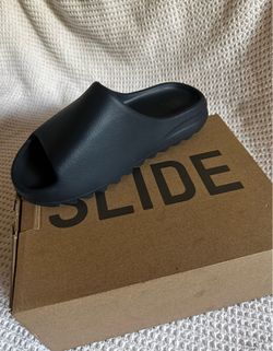 Yezzy slides